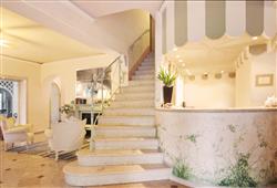 14. Hotel Mignon