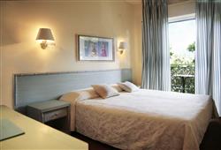 4. Hotel Mignon