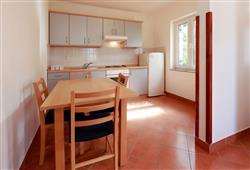 10. Apartmánový dům Franjo