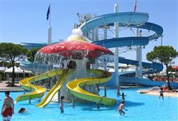 13. Apartmány Riviera Beach