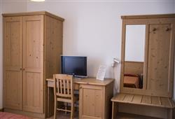 5. Hotel Al Cervo