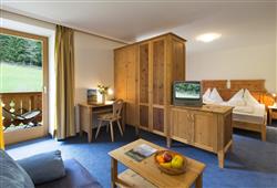 6. Hotel Weisslahnbad