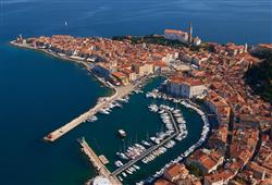 2. Residence Marina