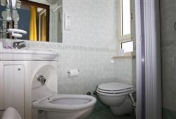 12. Hotel Mocambo