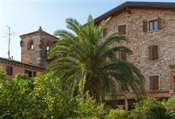 20. Hotel Antico Monastero