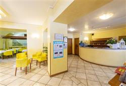 7. Hotel All'Azzurro