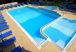 2. Hotel Majestic