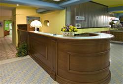 6. Hotel Majestic