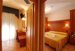 5. Hotel Jole