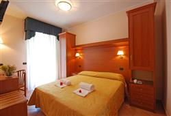 4. Hotel Jole