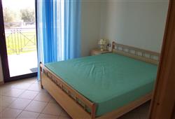 7. Residence Green Bay