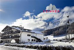 33. 5denní zájezd s dopravou, polopenzí a skipasem v ceně – hotel Comelico
