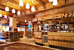 21. Hotel Ribno - lyžařský balíček s denním přejezdem, wellness a polopenzí v ceně