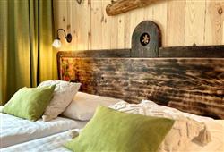 11. Hotel Ribno - lyžařský balíček s denním přejezdem, wellness a polopenzí v ceně