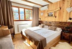 13. Hotel Ribno - lyžařský balíček s denním přejezdem, wellness a polopenzí v ceně