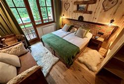 3. Hotel Ribno - lyžařský balíček s denním přejezdem, wellness a polopenzí v ceně