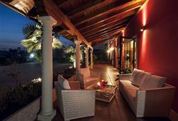 22. Hotel Maraschina
