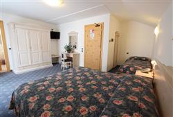 4. Hotel Europa