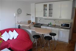 6. Apartmánový dům Ela