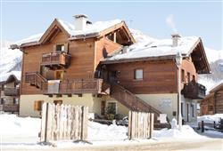 1. Apartmány Chalets Canton (pobyt se skipasem)