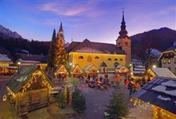 22. Hotel Kompas (se skipasem)