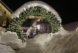 21. Hotel Kompas (se skipasem)