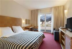 5. Ramada Hotel & Suites (se skipasem)