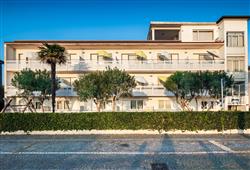 1. Villa Yachting