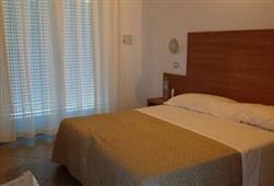 4. Hotel Arno