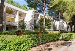 1. Village Julia - HB