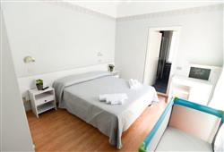 6. Hotel Kursaal