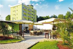 1. Hotel Sabrina