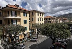 1. Hotel Bristol (Lavagna, plná penze)