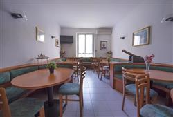13. Hotel Bristol (Lavagna, plná penze)