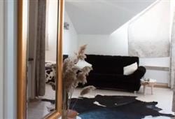 3. Residence Snow Pearl