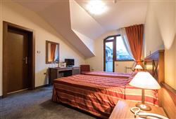 4. Hotel Evelina Palace