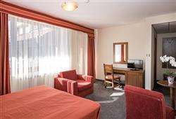 5. Hotel Evelina Palace