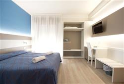 3. Hotel Serenella