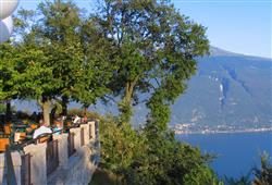 27. Hotel La Rotonda (apartmány s polopenzí)