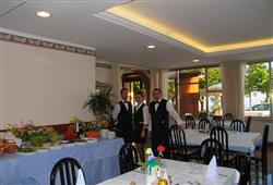 12. Hotel La Rotonda (apartmány s polopenzí)
