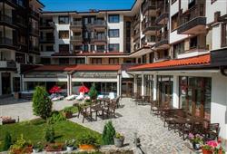 4. Hotel St George Ski & Holiday