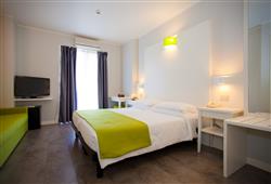 9. Hotel Garden Sea (plná penze)