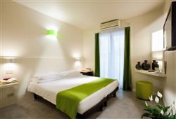 14. Hotel Garden Sea (plná penze)