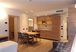 8. Hotel Canada - Pinzolo (polopenze)