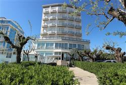 1. Hotel Gabbiano