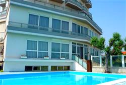 3. Hotel Gabbiano
