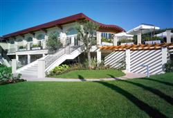 2. Hotel Lake Garda Resort
