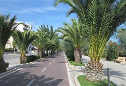 8. Residence Beach