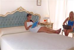 4. Hotel Oxford