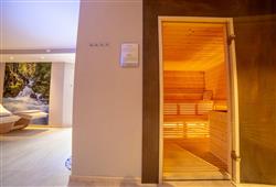 12. Hotel Caminetto Mountain Resort (léto)